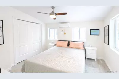 24 Anchor Path, Calverton, NY 11933 - Photo 13