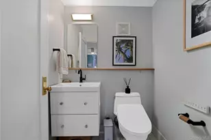 6 Renaissance Ct, Brooklyn, NY 11206 - Photo 23