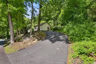 19 Woodlawn Rd, Putnam Valley, NY 10579 - Photo 3