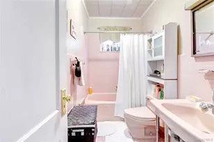 80-18 64th Ln, Glendale, NY 11385 - Photo 13