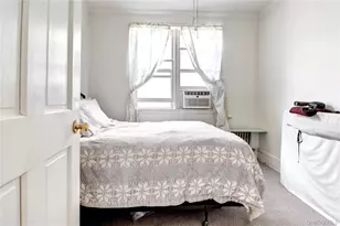 80-18 64th Ln, Glendale, NY 11385 - Photo 11