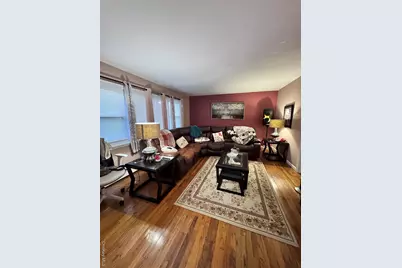 36 Monroe Place, Hempstead, NY 11550 - Photo 5