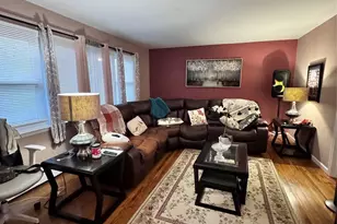 36 Monroe Pl, Hempstead, NY 11550 - Photo 5