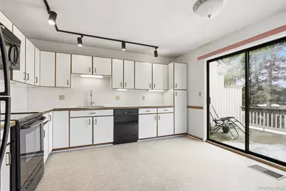 499B Heritage Hills #499B, Somers, NY 10589 - Photo 7