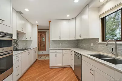 8 Talcott Road, Rye Brook, NY 10573 - Photo 5