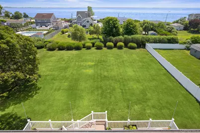 8 Sinnickson Road, Center Moriches, NY 11934 - Photo 27