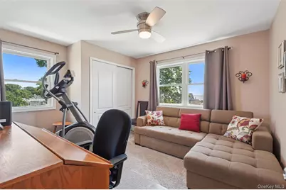 8 Sinnickson Road, Center Moriches, NY 11934 - Photo 23