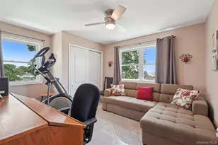 8 Sinnickson Rd, Center Moriches, NY 11934 - Photo 23