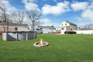 48 E Madison St, East Islip, NY 11730 - Photo 27