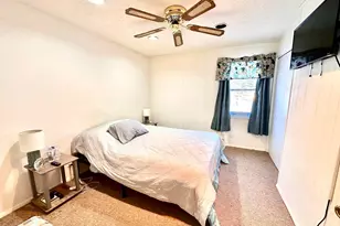 114 Orchard Dr, Hawley, PA 18428 - Photo 17