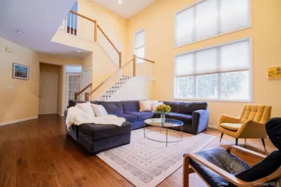 141 Friendship Court, White Plains, NY 10603 - Photo 15