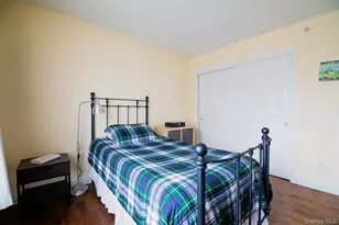 141 Friendship Ct, White Plains, NY 10603 - Photo 33