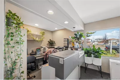 714 E Park Avenue, Long Beach, NY 11561 - Photo 5