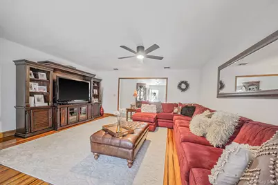 3 Biscayne Avenue, Farmingville, NY 11738 - Photo 21