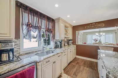 3 Biscayne Avenue, Farmingville, NY 11738 - Photo 13