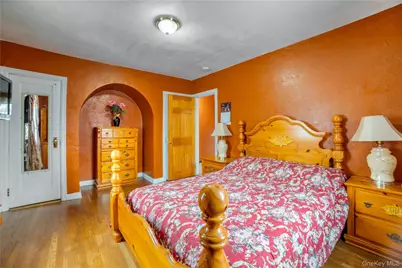 248-21 87th Avenue, Bellerose, NY 11426 - Photo 15