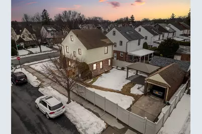 248-21 87th Avenue, Bellerose, NY 11426 - Photo 3