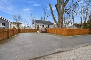 36 Edgewater Dr, Mastic Beach, NY 11951 - Photo 3