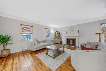 126 Wauwepex Trail, Ridge, NY 11961 - Photo 5