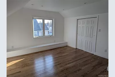 62 Forest Row, Great Neck, NY 11024 - Photo 17
