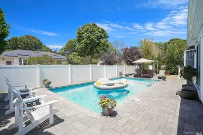 1458 Hummel Avenue, Holbrook, NY 11741 - Photo 27