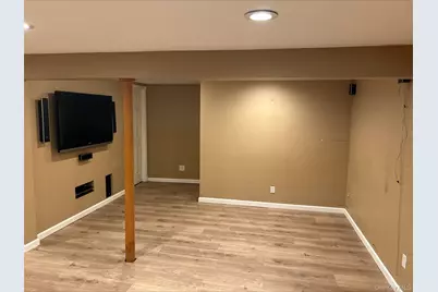 1458 Hummel Avenue, Holbrook, NY 11741 - Photo 19