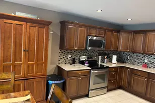 1458 Hummel Ave, Holbrook, NY 11741 - Photo 3