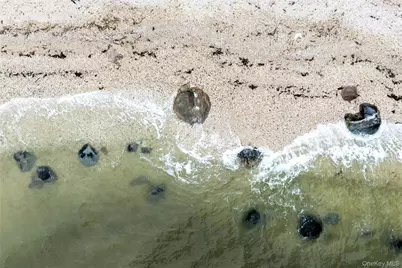 2840 Stars Road, East Marion, NY 11939 - Photo 29