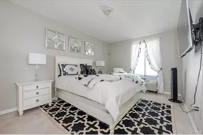 100 W Broadway #4F, Long Beach, NY 11561 - Photo 15