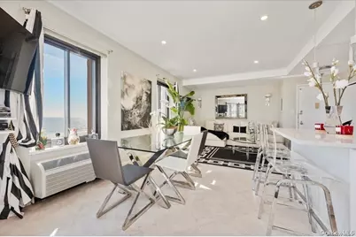 100 W Broadway #4F, Long Beach, NY 11561 - Photo 9