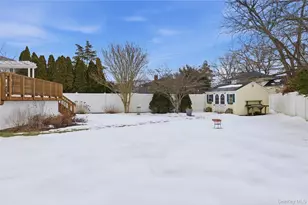 138 Washington St, Farmingdale, NY 11735 - Photo 27