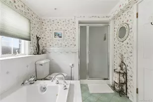 138 Washington St, Farmingdale, NY 11735 - Photo 23