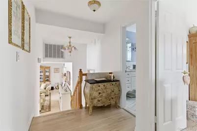 138 Washington Street, Farmingdale, NY 11735 - Photo 13