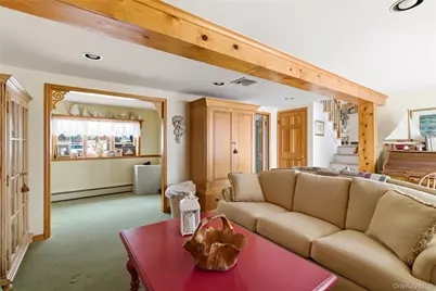 138 Washington Street, Farmingdale, NY 11735 - Photo 21