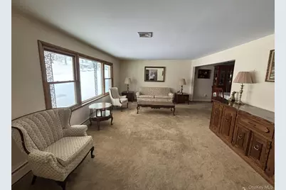 20 Hillview Drive, Poughkeepsie, NY 12603 - Photo 5