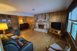 20 Hillview Dr, Poughkeepsie, NY 12603 - Photo 15