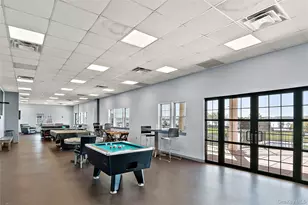 227 Surf Dr, Bronx, NY 10473 - Photo 9