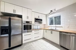 15 Norfolk Ct, Rock Hill, NY 12775 - Photo 3