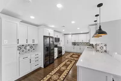 890 S Long Beach Avenue, Freeport, NY 11520 - Photo 9