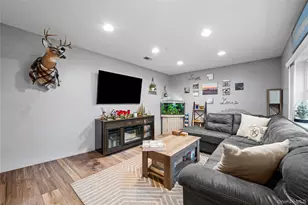 617 Lake Ct, Middle Island, NY 11953 - Photo 5