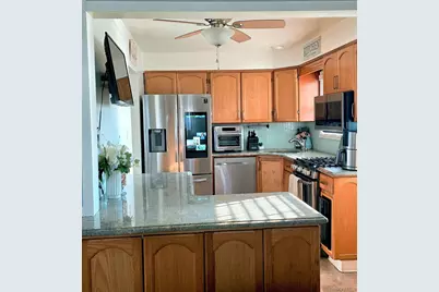 890 Clay Street, Baldwin, NY 11510 - Photo 5