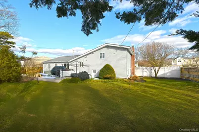 44 Corsa Street, Dix Hills, NY 11746 - Photo 39