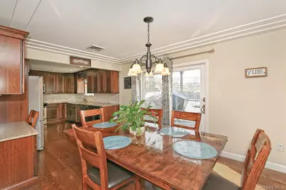 44 Corsa Street, Dix Hills, NY 11746 - Photo 19