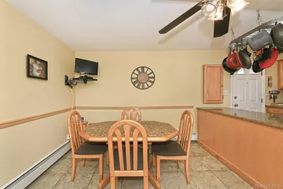 232 Old Farm Road, Levittown, NY 11756 - Photo 9