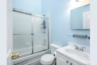 14 Hillcrest Street, Huntington, NY 11743 - Photo 23