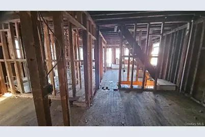 3141 Gunther Avenue, Bronx, NY 10469 - Photo 7