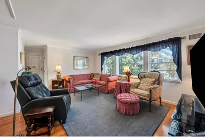 18 Hillcrest Street, Huntington, NY 11743 - Photo 9