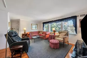 18 Hillcrest St, Huntington, NY 11743 - Photo 9