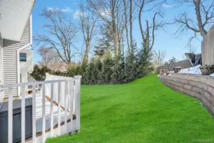 18 Hillcrest St, Huntington, NY 11743 - Photo 23