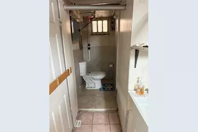 9021 189th Street, Hollis, NY 11423 - Photo 11